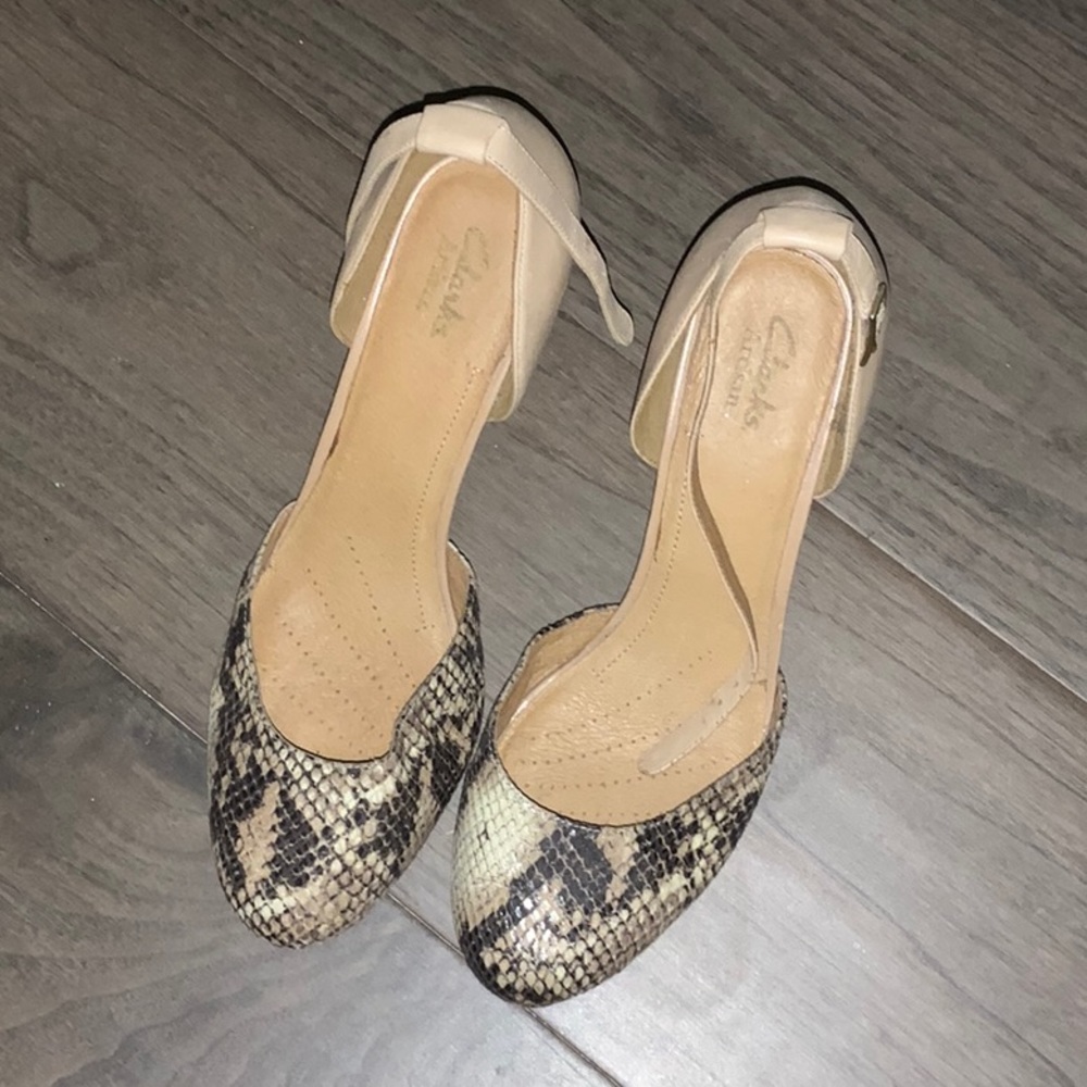 Clark’s wedges